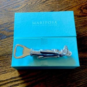 Mariposa golf bag beverage opener